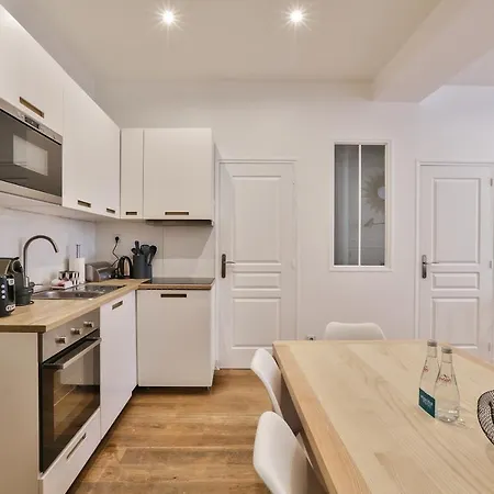 Apartment 34 - Urban Luxury Louvre